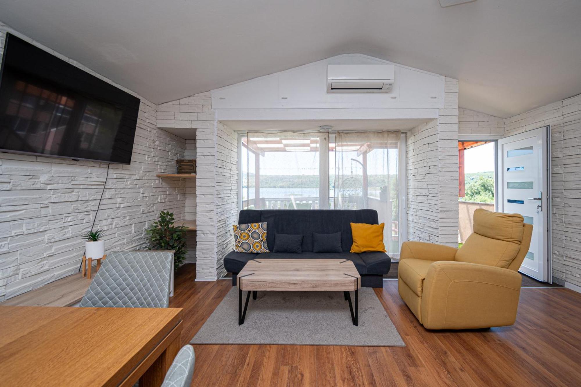 Apartment Dalmatino 珀塞达耶 外观 照片